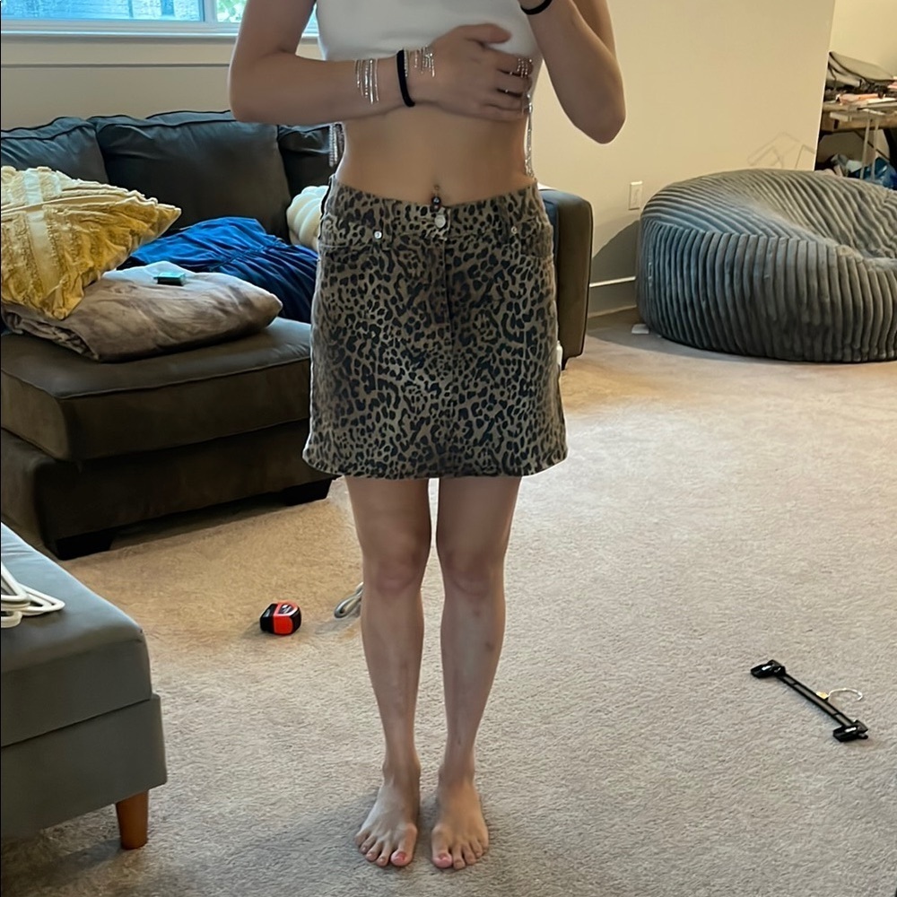 GAP Black and White Mini Skirt Casual Night Out